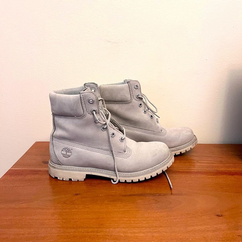 Size 7.5 Gray Timberland Boots, gentle use